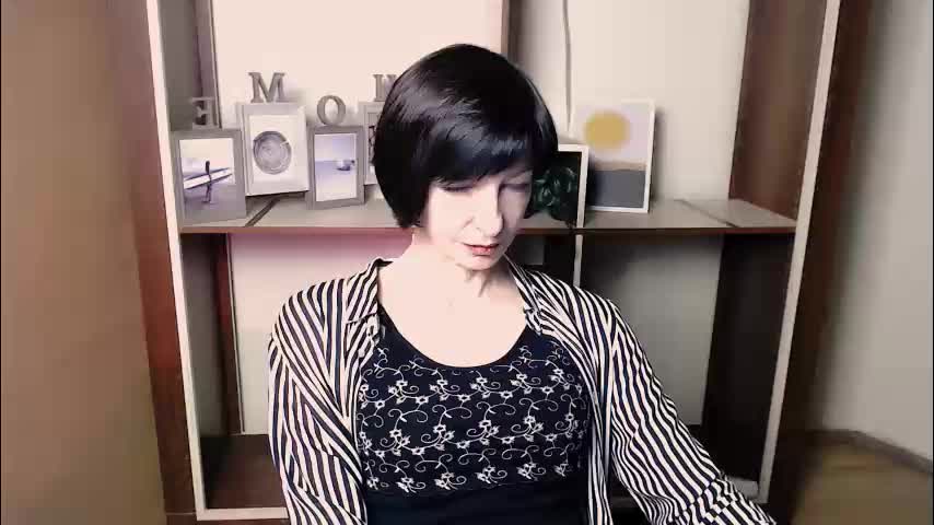 angelinalov_ Adult Chat December 30, 2025