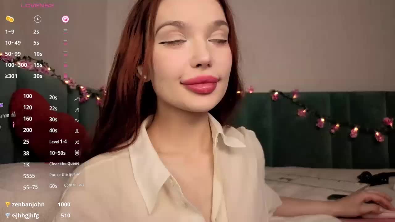 PrettyLilie Adult Chat December 30, 2025