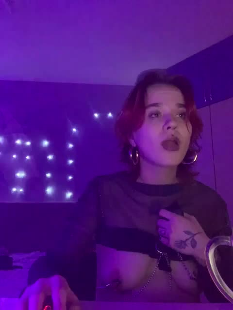 Mia-sweet Adult Chat December 30, 2025