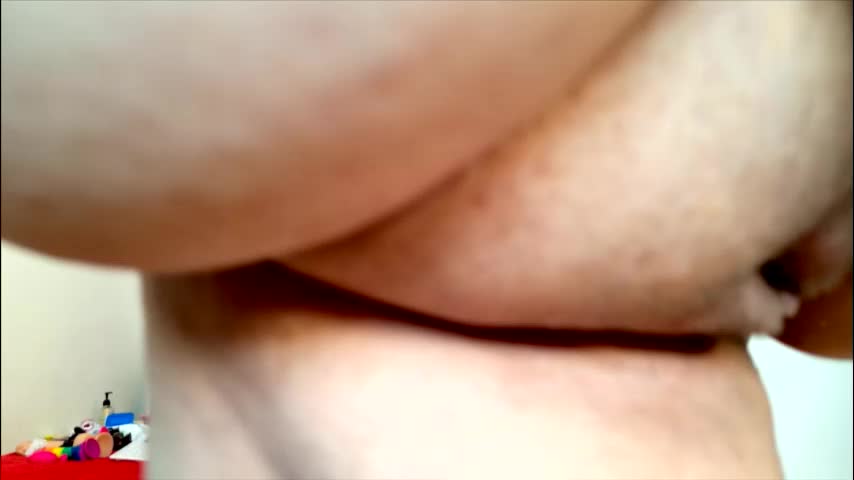 lindalovesexy Adult Chat December 30, 2025