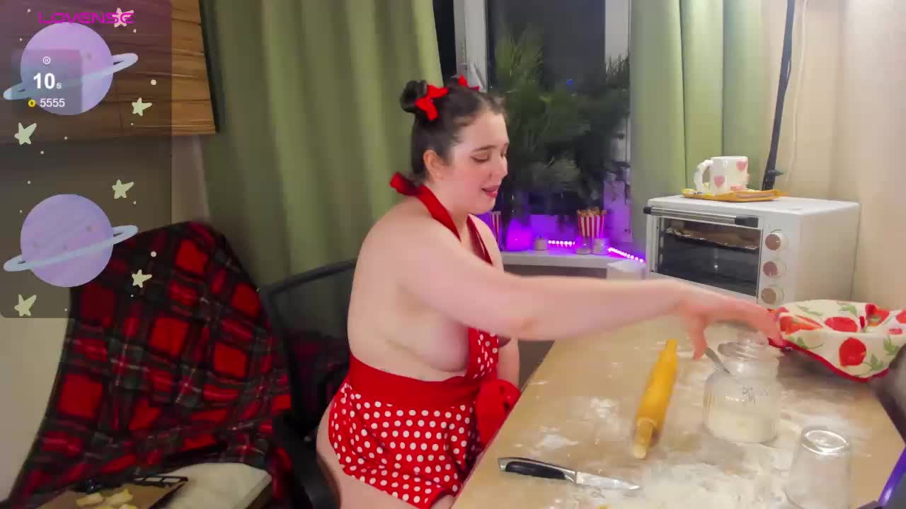 Alicenextdoor Adult Chat December 30, 2025