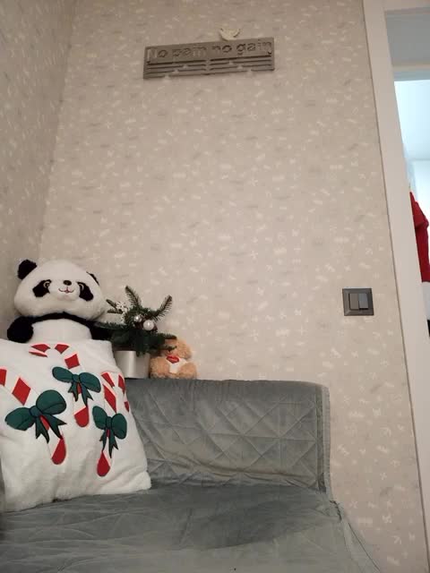 Black_chick Adult Chat December 31, 2025