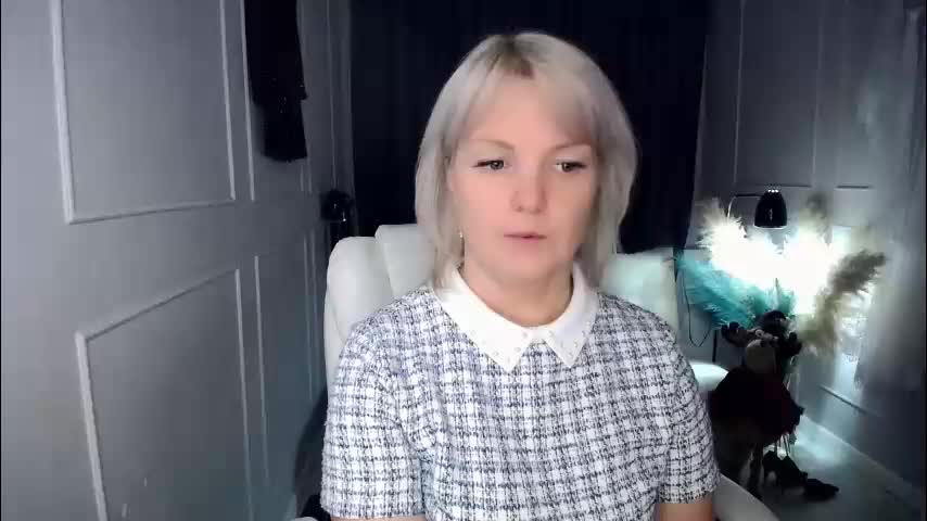 emmmam Adult Chat December 30, 2025