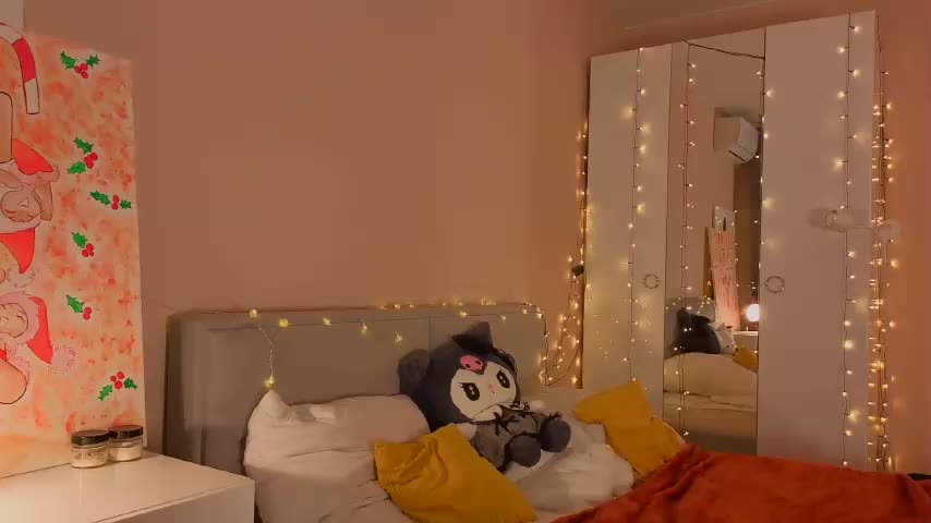 MiaLuw Adult Chat December 30, 2025