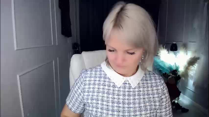 emmmam Adult Chat December 31, 2025