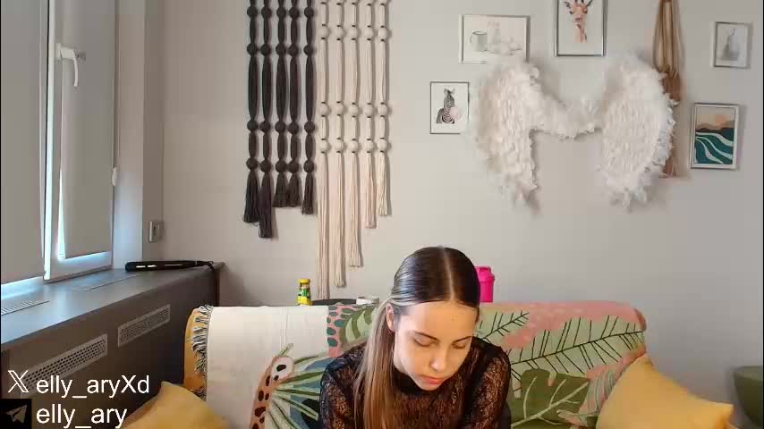 elly_ary Adult Chat December 31, 2025