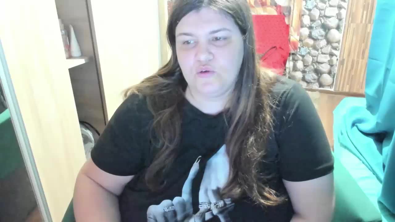 Ionysexylips69 Adult Chat December 31, 2025