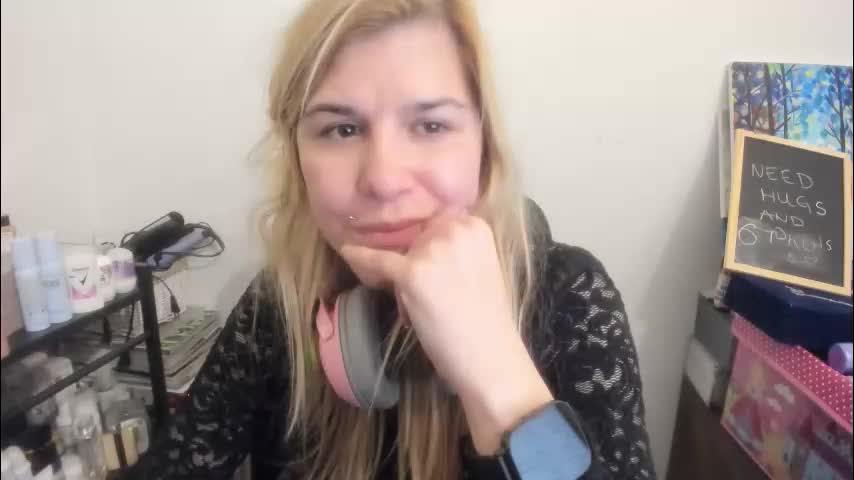 artsyandcraftsy_ Adult Chat December 31, 2025