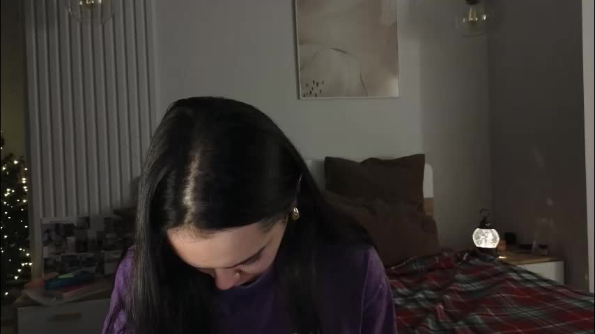 evi_woow Adult Chat December 31, 2025