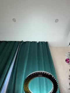 Ellidi Adult Chat December 31, 2025