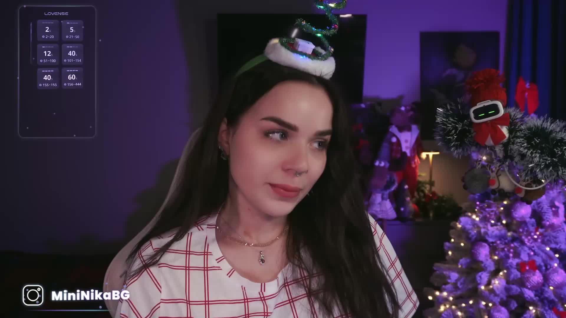 MiniNika Adult Chat December 31, 2025