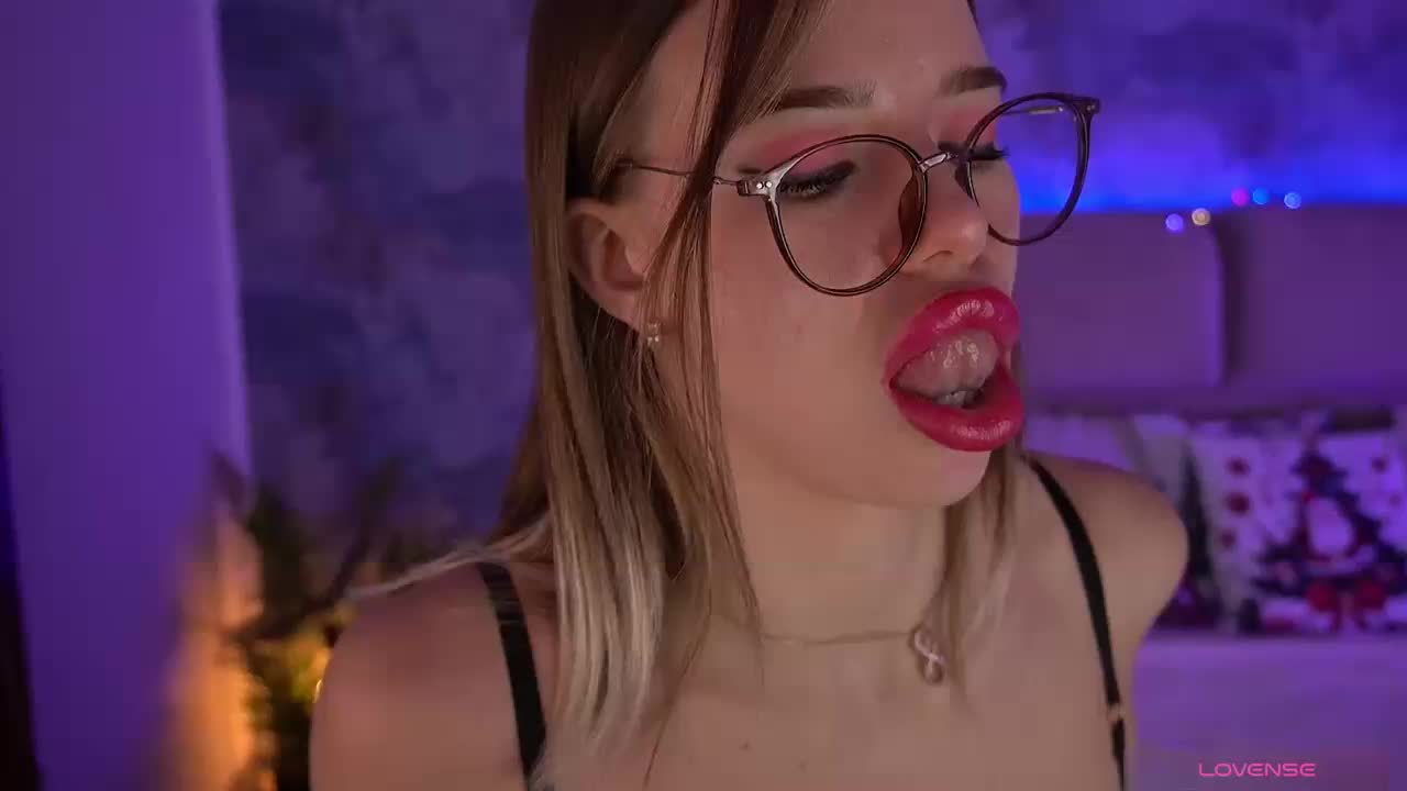 SexyIrinka Adult Chat December 31, 2025