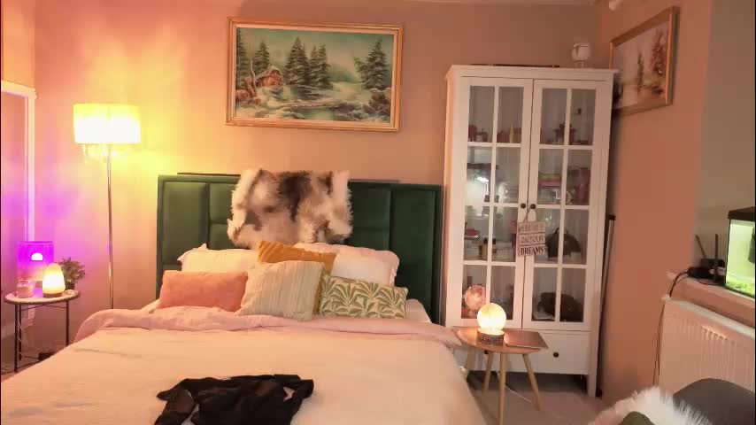 joannee Adult Chat December 31, 2025