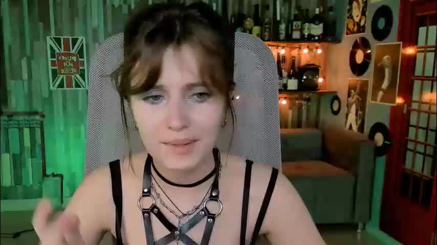 lolaasmus Adult Chat December 31, 2025