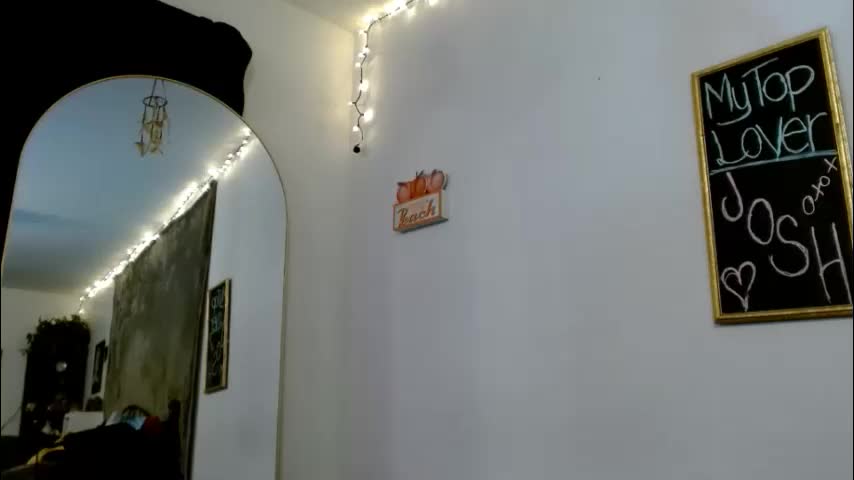 bombshellbaeby Adult Chat December 31, 2025