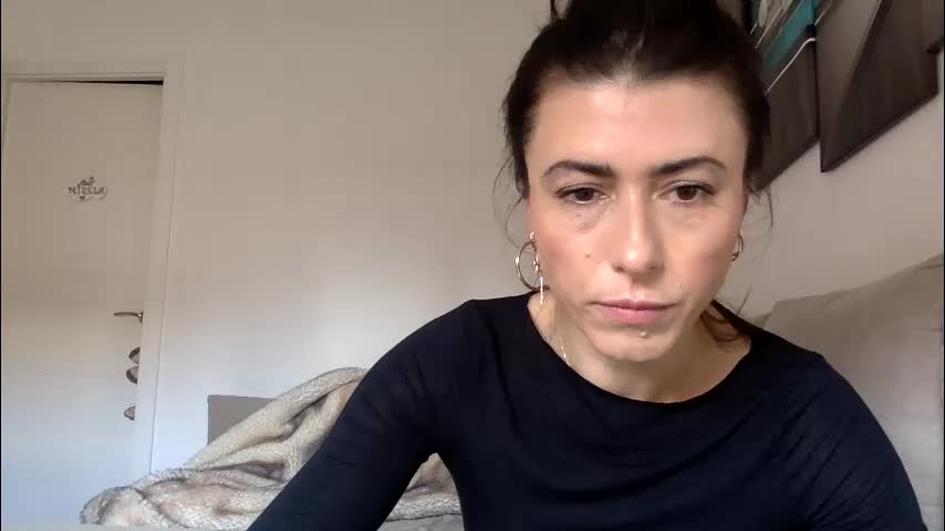 swee788485 Adult Chat December 31, 2025