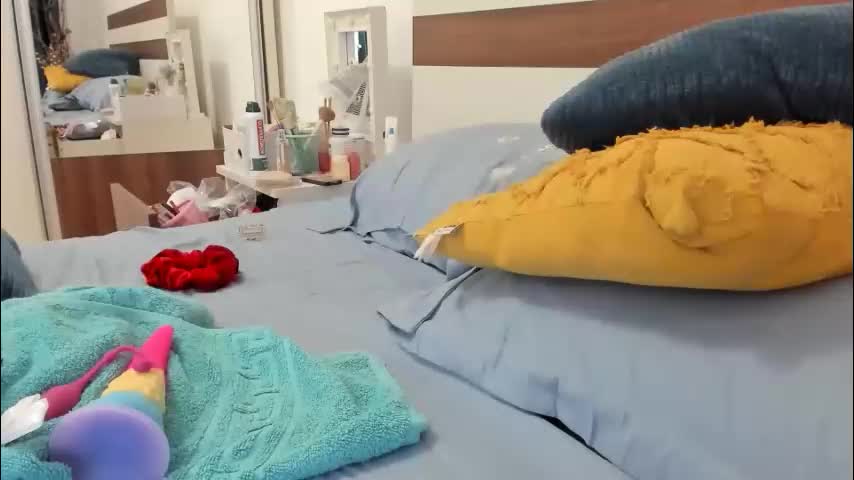 00ingrid00 Adult Chat January 1, 2026