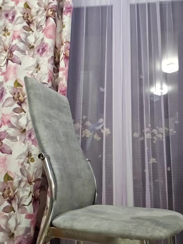 Pink-Lips Adult Chat January 1, 2026