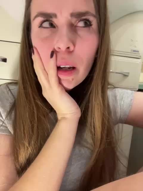 LolaSexxx Adult Chat January 1, 2026