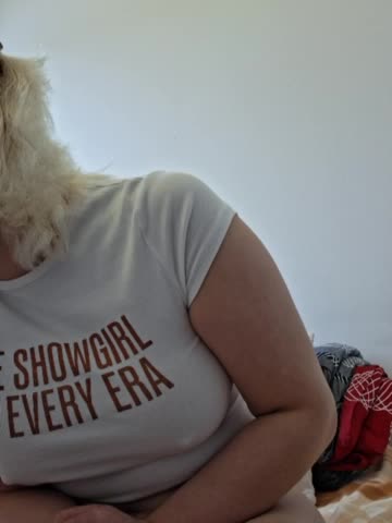 Vika211 Adult Chat January 1, 2026