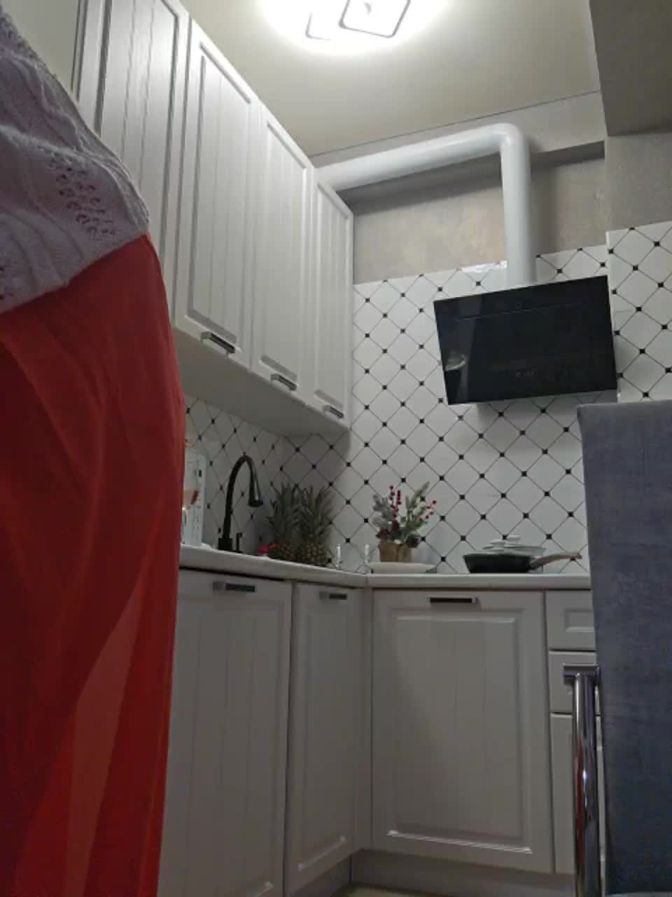 Pink-Lips Adult Chat January 1, 2026