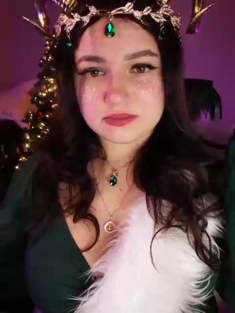 JuliaHesperaks Adult Chat January 1, 2026