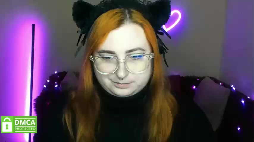 Aliciaredluv Adult Chat January 1, 2026