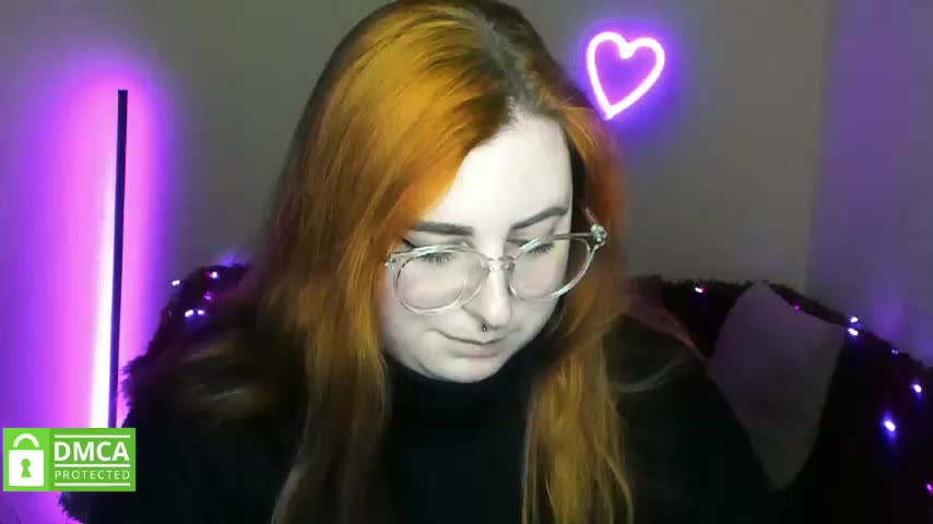 Aliciaredluv Adult Chat January 1, 2026