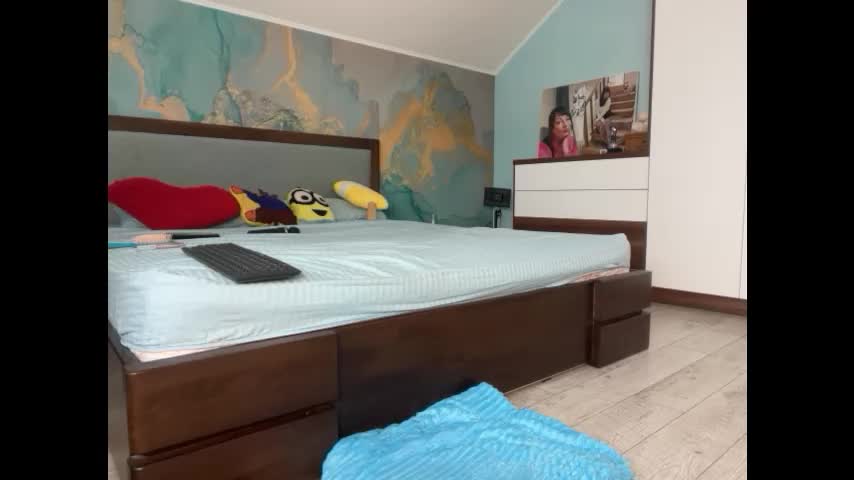 iracherrynow Adult Chat January 1, 2026