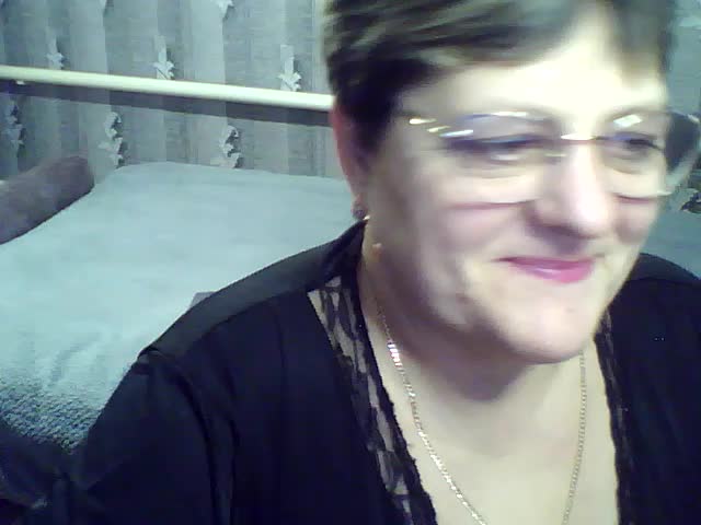 ElzaJewel Adult Chat January 1, 2026