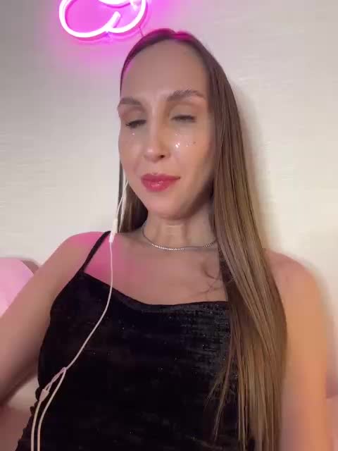 HOT_honey Adult Chat January 1, 2026