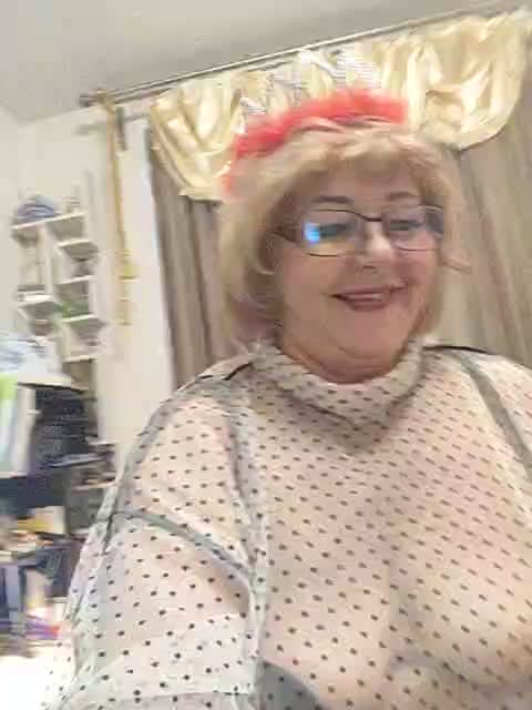 KarinkaSweet Adult Chat January 2, 2026