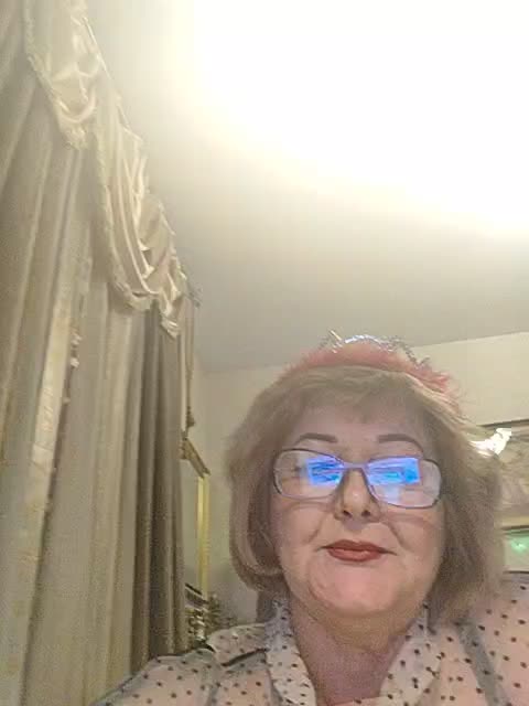 KarinkaSweet Adult Chat January 2, 2026