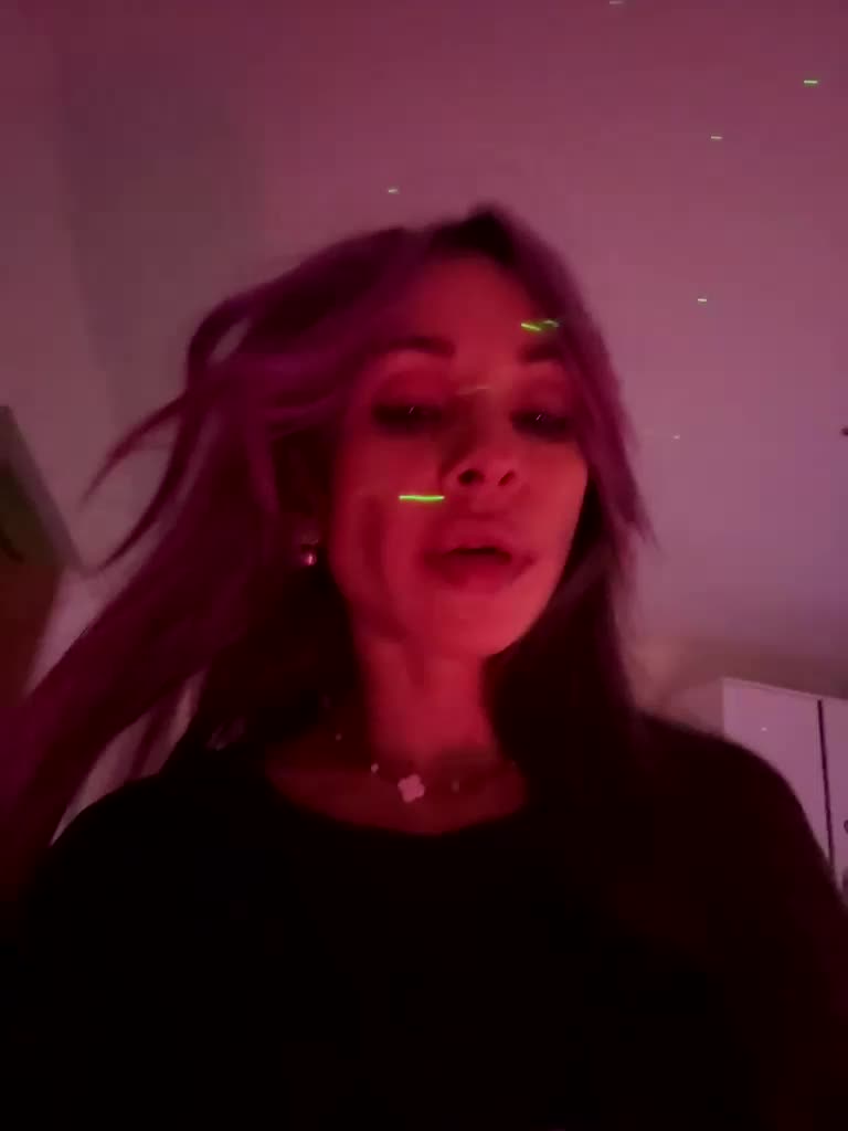 VIP17CoupleDream Adult Chat January 2, 2026