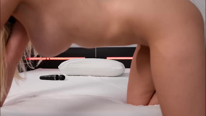 blonde_bigtits Adult Chat January 2, 2026