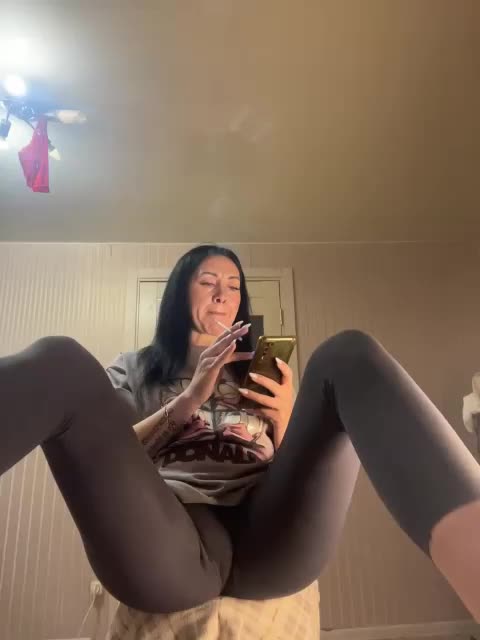 Karolina_Milf Adult Chat January 2, 2026