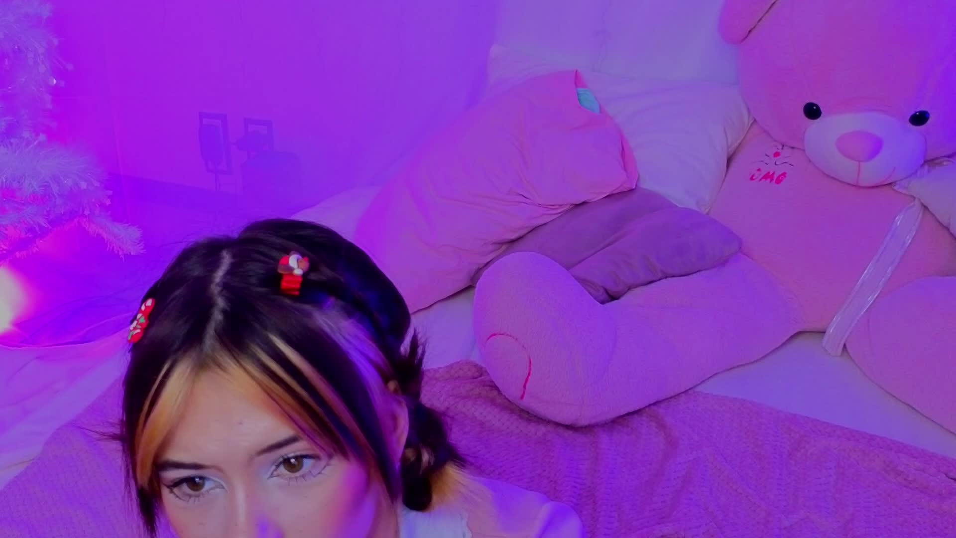 CoralineJones Adult Chat January 2, 2026