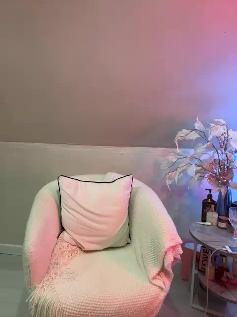 PauLiiine Adult Chat January 2, 2026