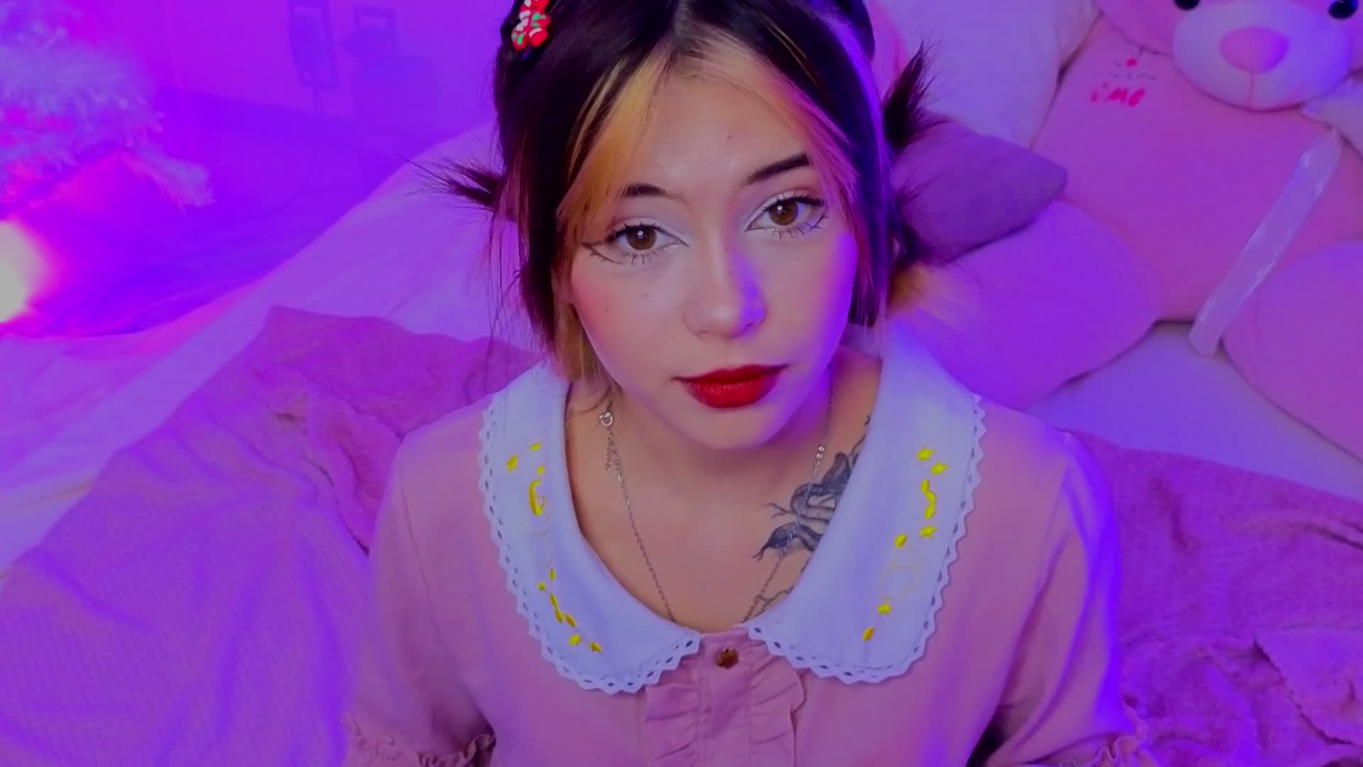 CoralineJones Adult Chat January 2, 2026