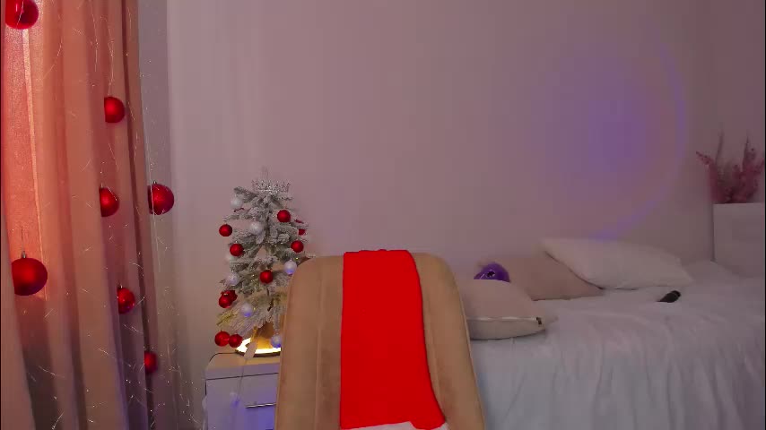 miakhalllirae Adult Chat January 2, 2026