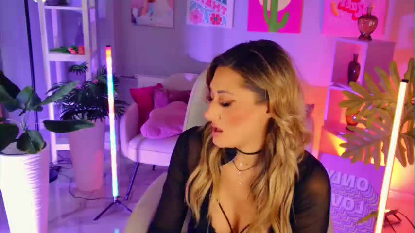 sarahholly Adult Chat January 3, 2026