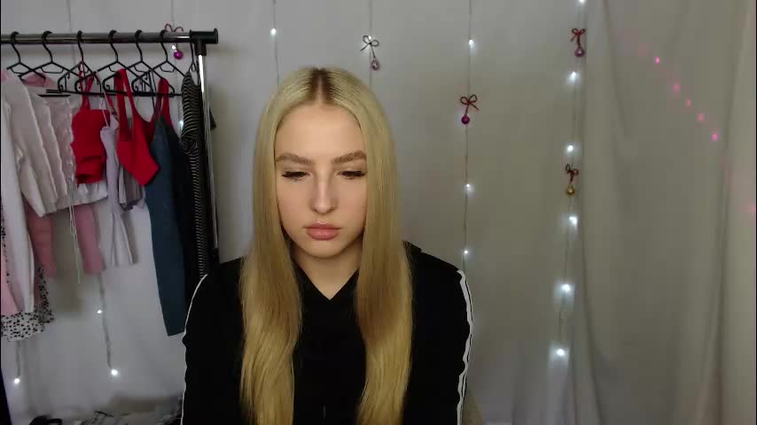 sweet_amelia03 Adult Chat January 2, 2026