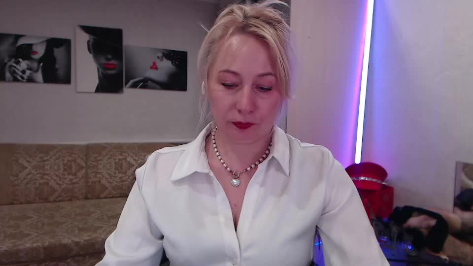 MistressMilfa Adult Chat January 3, 2026