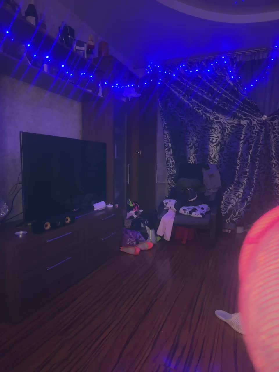 Neulovimie Adult Chat January 3, 2026