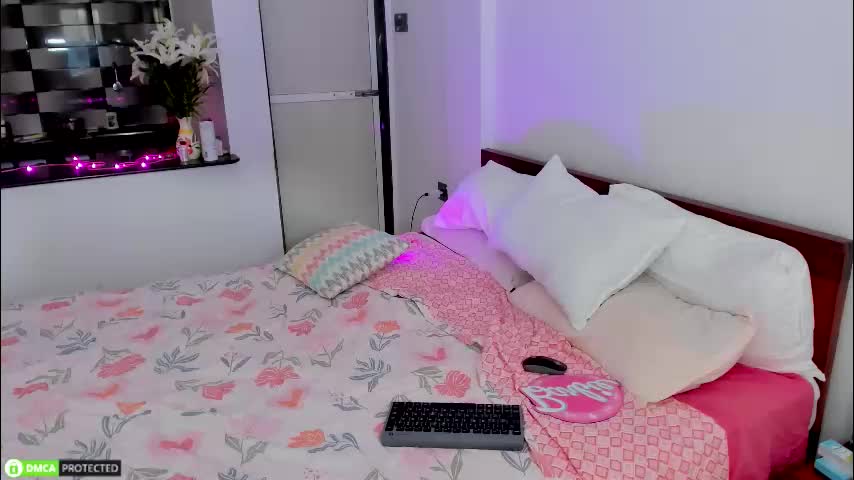 gimmelove77 Adult Chat January 3, 2026