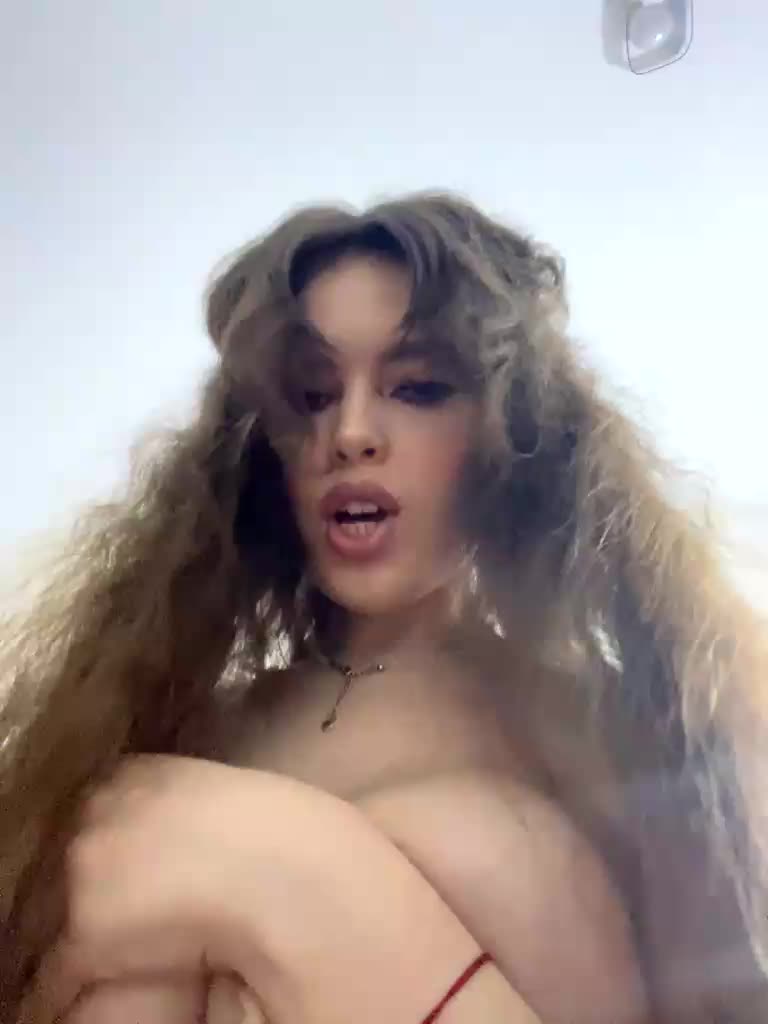 YourLadyyy Adult Chat January 3, 2026