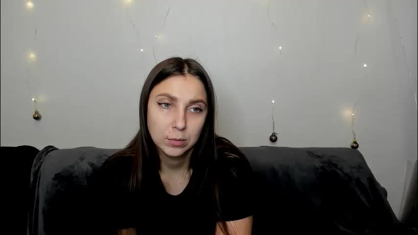 sinthiahug Adult Chat January 4, 2026