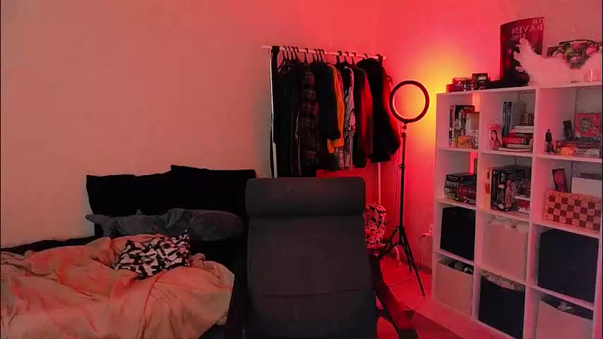 hua_lian Adult Chat January 4, 2026