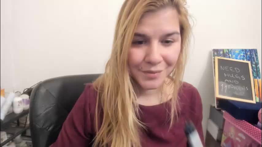 artsyandcraftsy_ Adult Chat January 3, 2026