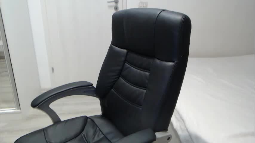 blue_eyes96 Adult Chat January 4, 2026